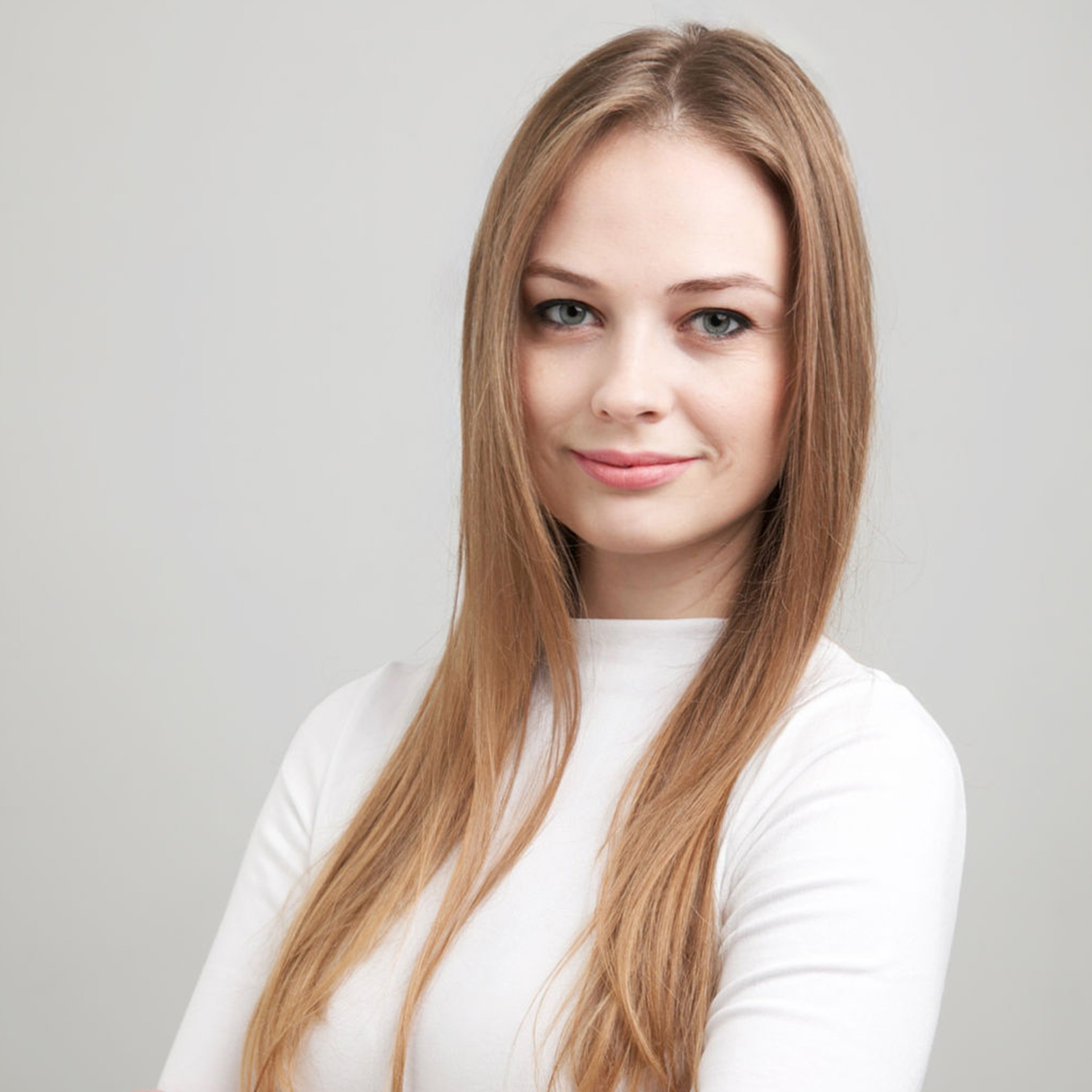 Szurovcsák Cintia Szurovcsák Cintia