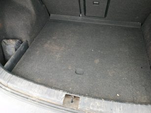 Csomagtér sérülések - nem-elfogadható