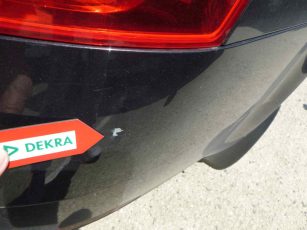 Hűtőrács és lökhárító - nem elfogadható