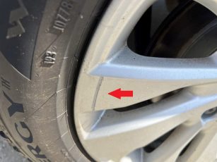 Gumiabroncs, könnyű-, vagy lemezfelni, dísztárcsák - elfogadható