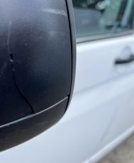 Tükrök és külső felszerelések - nem elfogadható