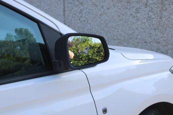 Tükrök és külső felszerelések - nem elfogadható