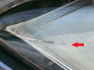 Üvegfelületek és világítás - nem elfogadható